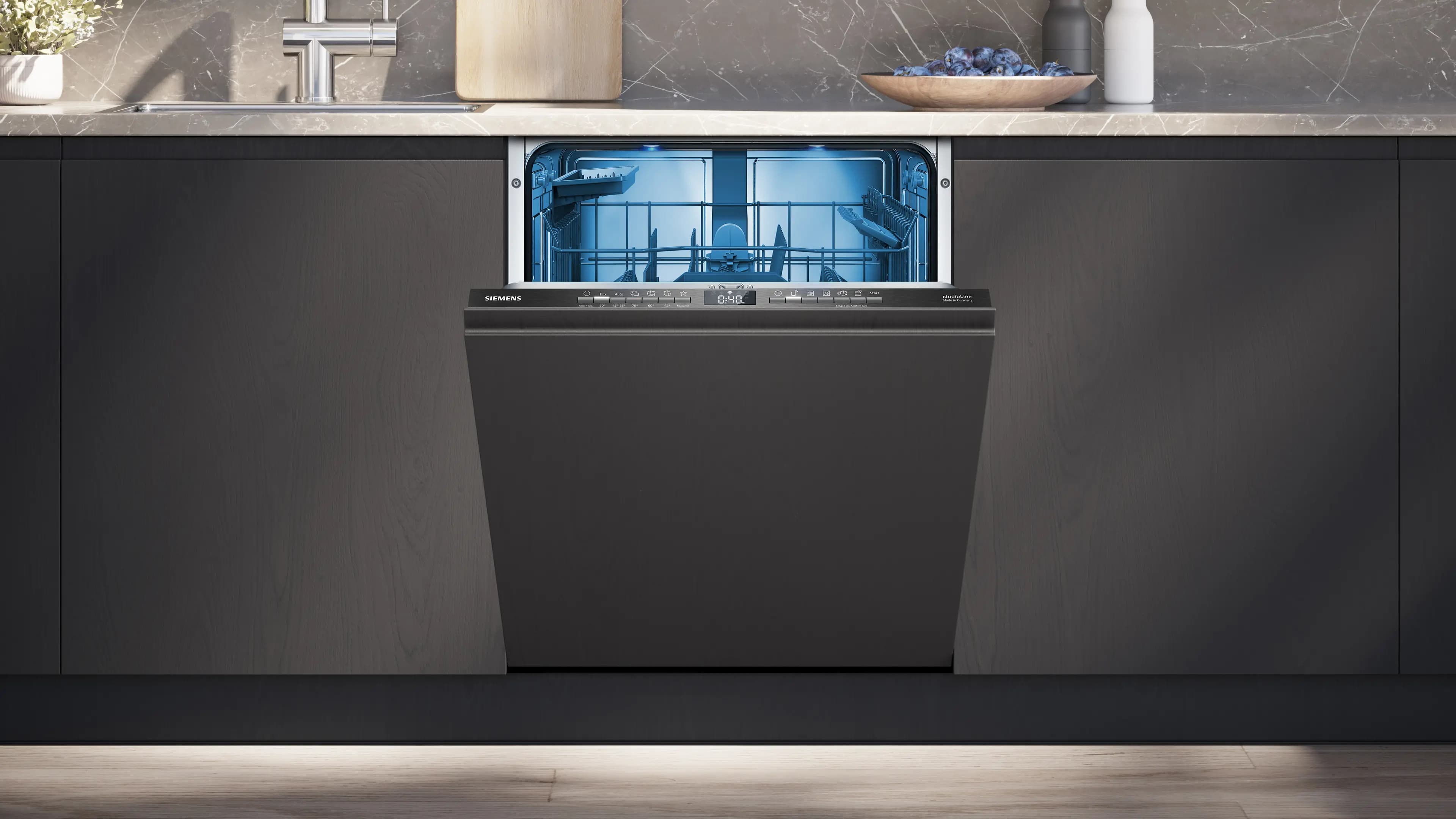 Посудомоечная машина Siemens iQ300 / studioLine SN73E808BE